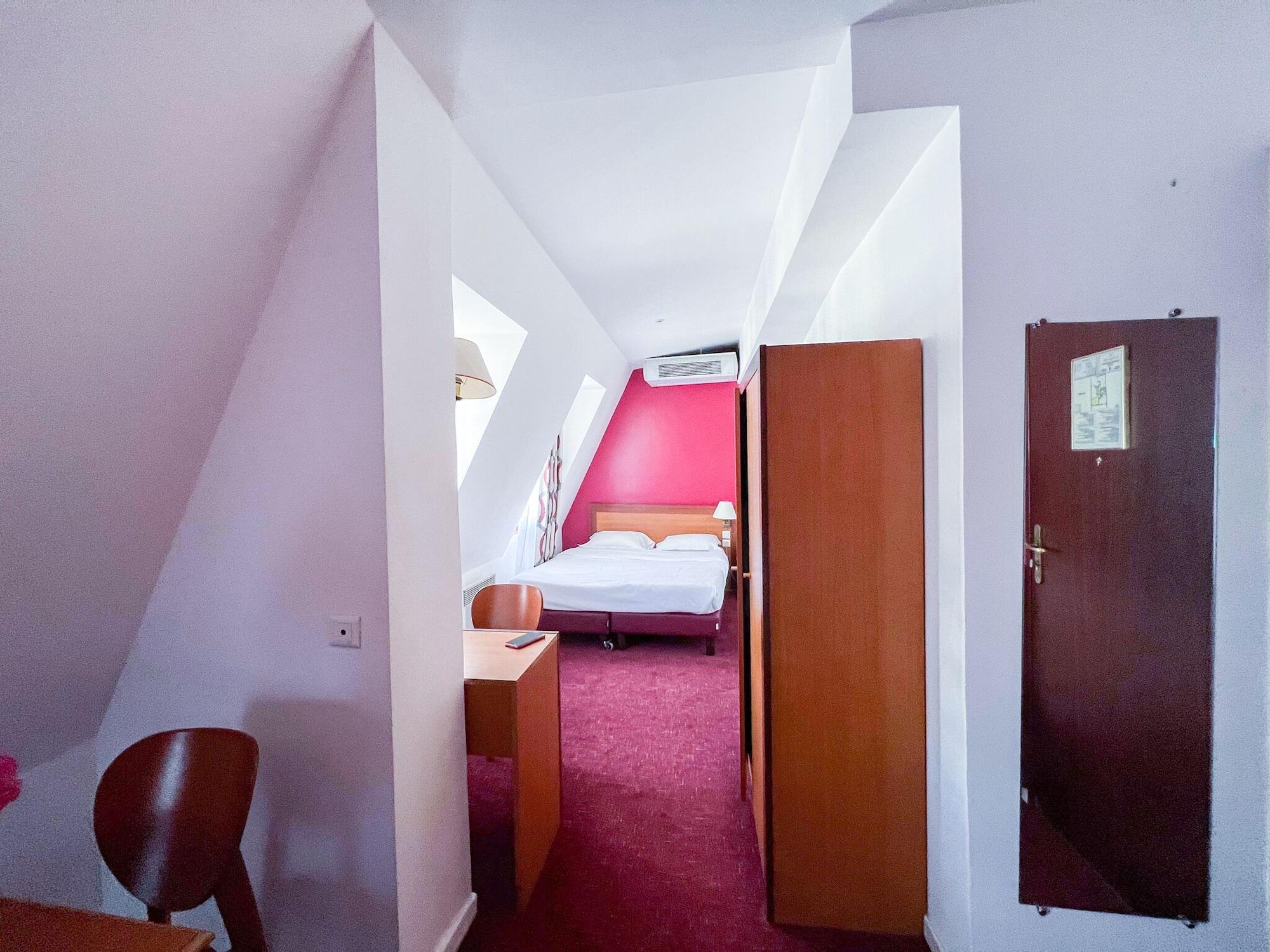 La Dependance Otel Paris Dış mekan fotoğraf