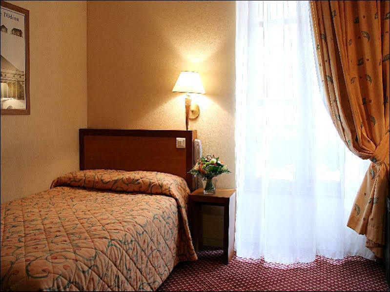 La Dependance Otel Paris Dış mekan fotoğraf